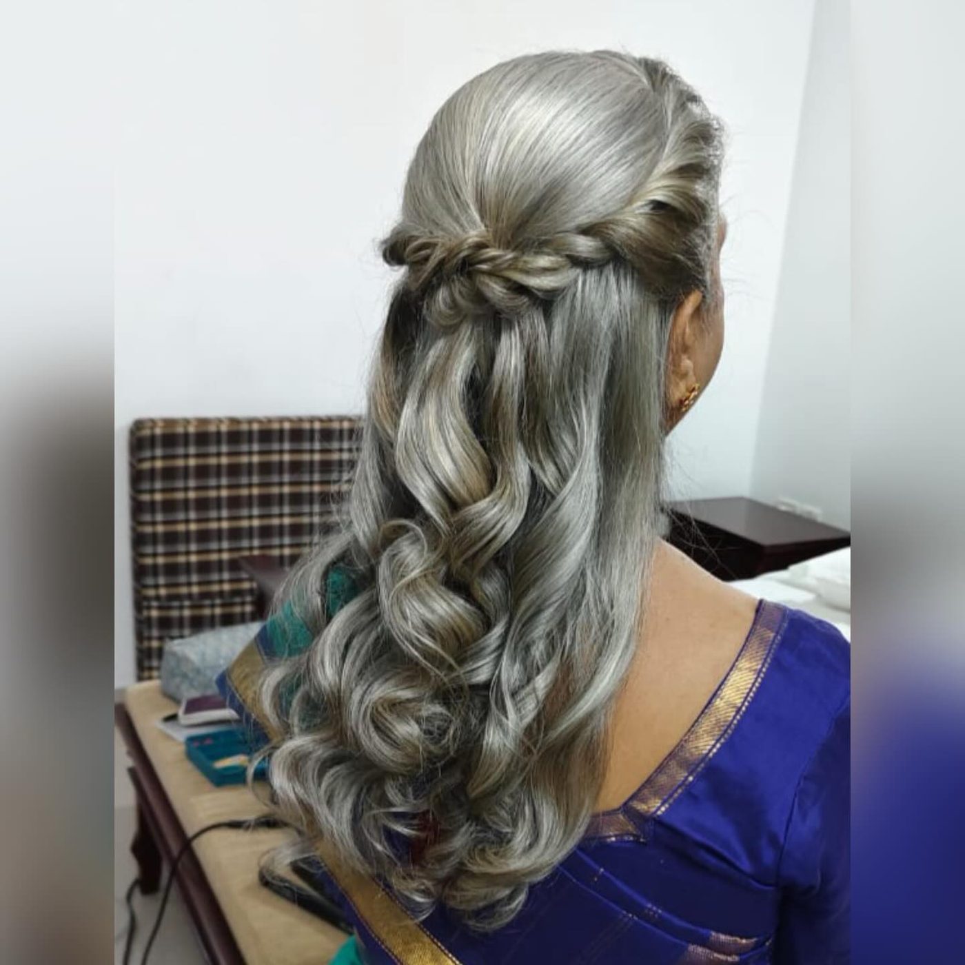 Silver-toned soft waves